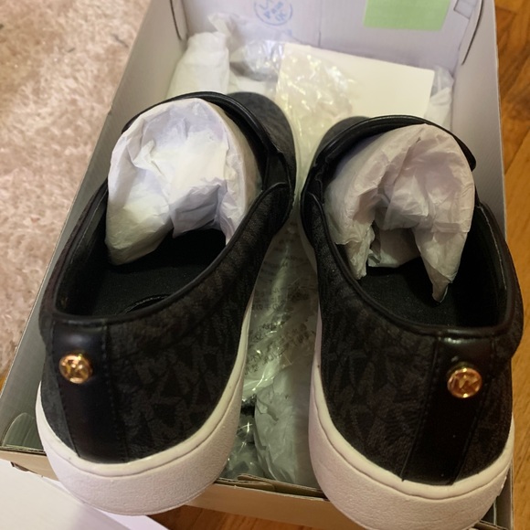 Michael Kors wmns shoes - Picture 2 of 4